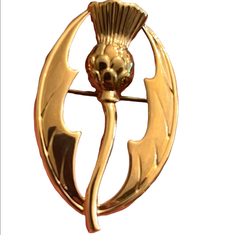 Vintage Solvar gold plate Scottish Thistle brooch kilt pin